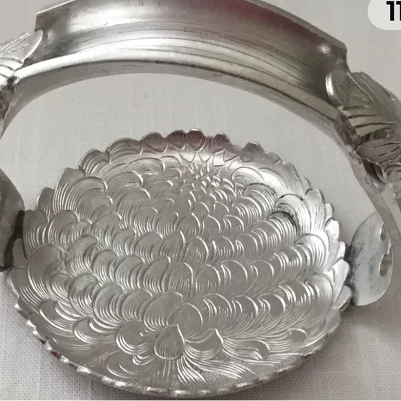 Vintage 6 SILVERLOOK 501 Continental Hand-Wrought Metal Coasters w/Holder - Picture 3 of 7